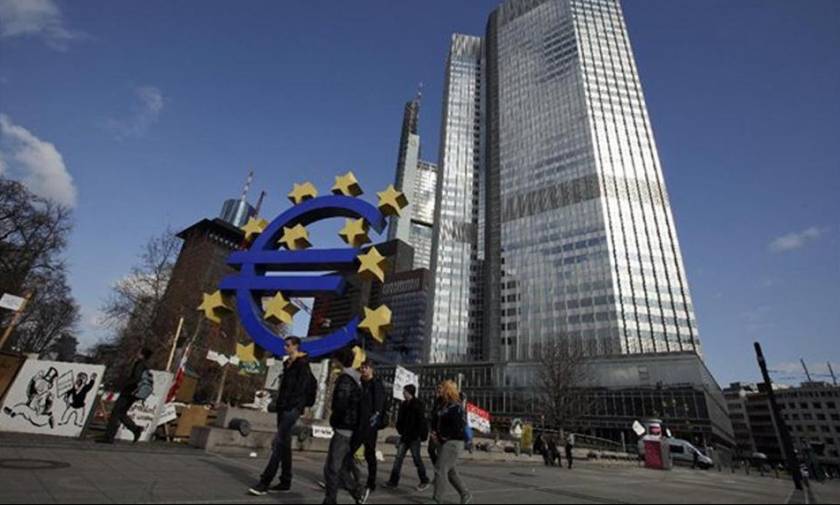 Έρευνα: Κατάλληλη η χαλαρή πολιτική της ΕΚΤ