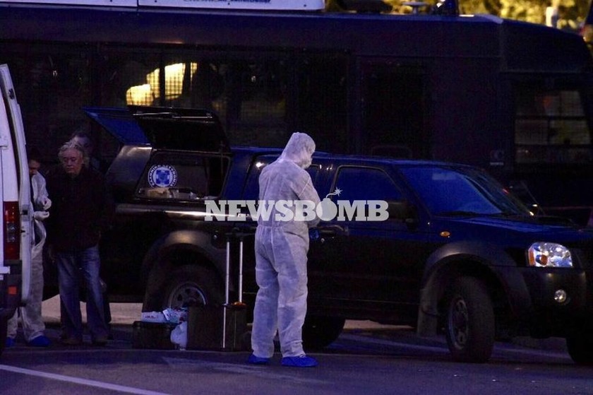 Τρομοκρατική επίθεση στη Γαλλική Πρεσβεία (pics - vid) (2)