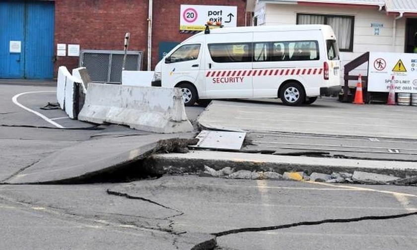 Σεισμός Νέα Ζηλανδία: Τρόμος μετά τα 7,9 Ρίχτερ 