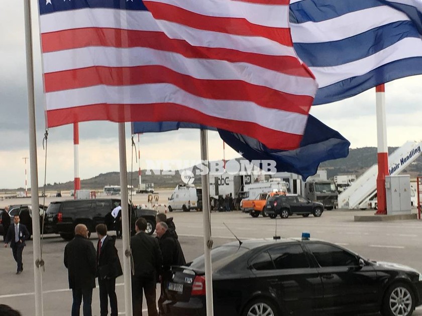 Επίσκεψη Ομπάμα Live: «Φρούριο» το αεροδρόμιο λίγο πριν την άφιξη (Φωτορεπορτάζ)