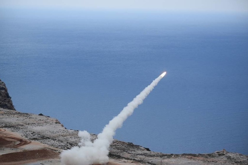 Βολές Πυροβολικού και Πολλαπλών Εκτοξευτών Πυραύλων (MLRS) στο Πεδίο Βολής Κρήτης (pics)