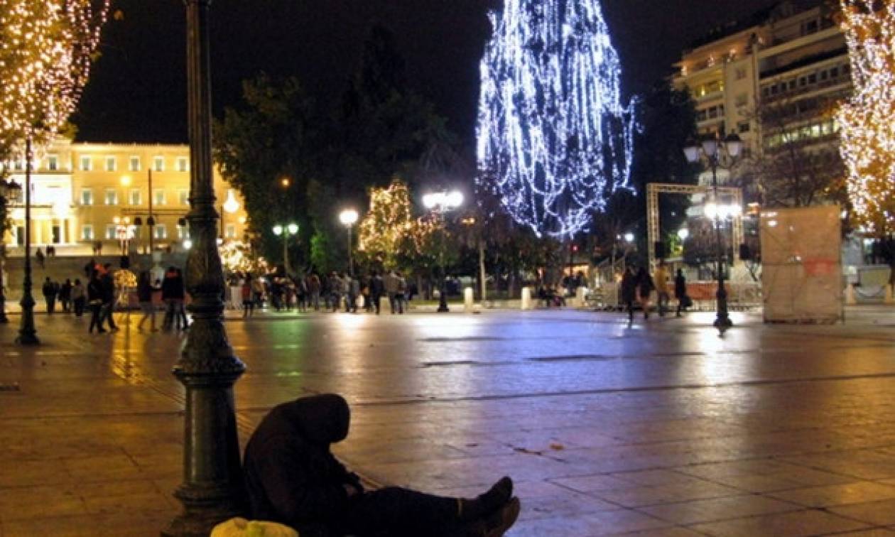 Deloitte: Ακόμη λιγότερα θα ξοδέψουν οι Έλληνες τα Χριστούγεννα
