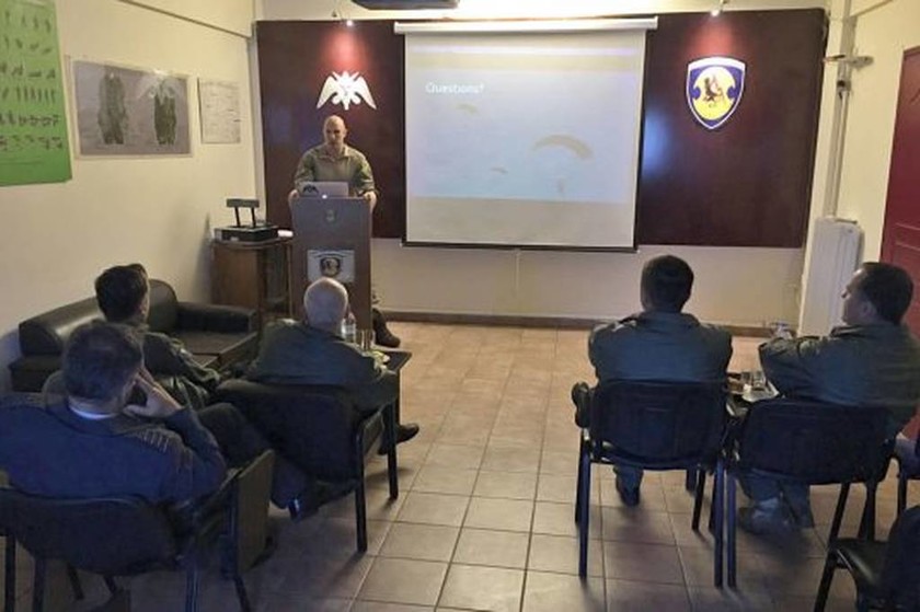Επίσκεψη Αντιπροσωπείας Αξιωματικών της Βοσνίας – Ερζεγοβίνης στην 112ΠΜ (pics)