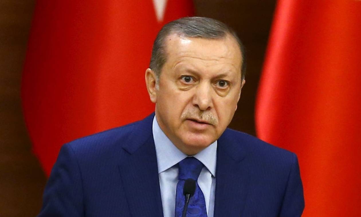Τουρκία: Στο τέλος δε θα μείνει κανείς – Ο Ερντογάν απέπεμψε άλλους 15 χιλιάδες δημοσίους υπαλλήλους