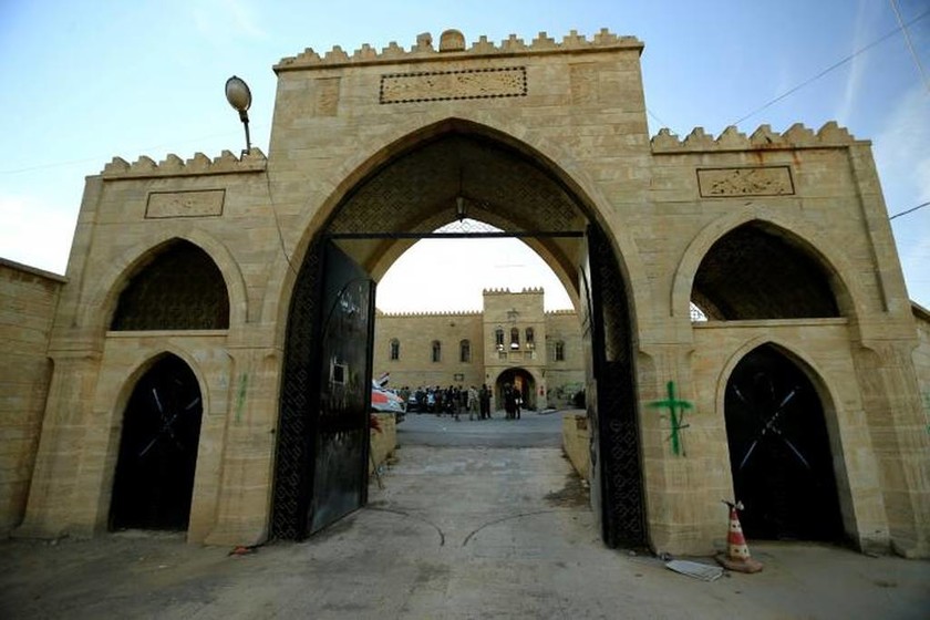 Οι τζιχαντιστές λεηλατούν τη χριστιανική κληρονομιά-Τουλάχιστον 68.000 οι εκτοπισμένοι της Μοσούλης
