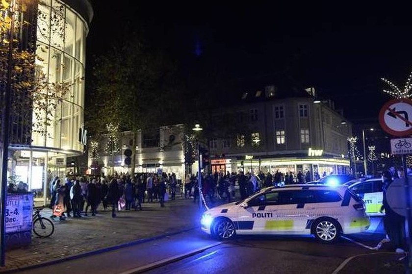Συναγερμός στη Δανία: Πυροβολισμοί σε εμπορικό κέντρο (pics)