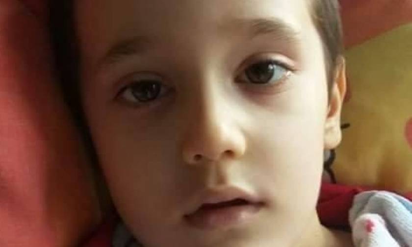 «Help for Aggelos!»: Εκστρατεία αγάπης για τον 6χρονο που πάσχει από καρκίνο