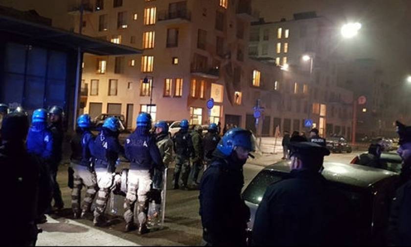 Εκρήξεις σε κέντρο φιλοξενίας στο Τορίνο - Συμπλοκές μεταναστών με ντόπιους και αστυνομία (vid+pics)
