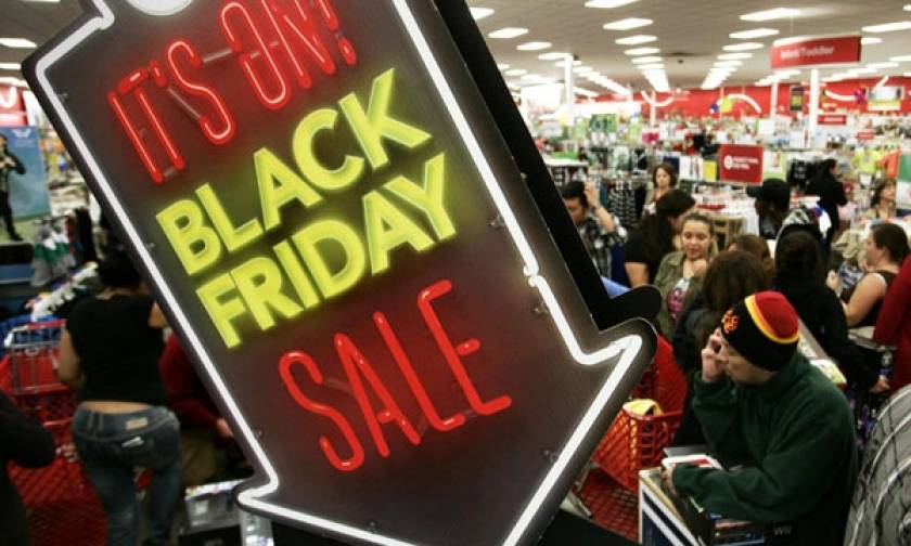 Shootings outside U.S. stores on Black Friday leave two dead
