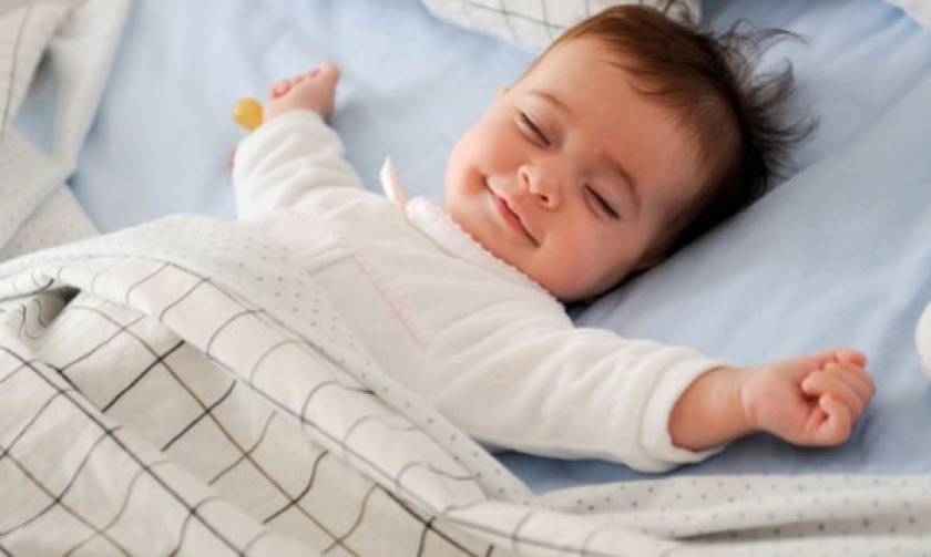 Πέντε tips για να κοιμάται εύκολα το μωρό σας