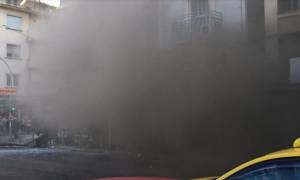 Έκρηξη στην πλατεία Βικτωρίας: Τα πρώτα πλάνα μετά το απίστευτο περιστατικό (vid)
