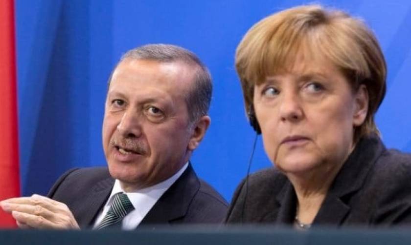 Ο Ερντογάν κουνάει το δάχτυλο στην Ευρώπη: Τηρήστε πρώτα τις υποσχέσεις σας – Τι είπε με Μέρκελ