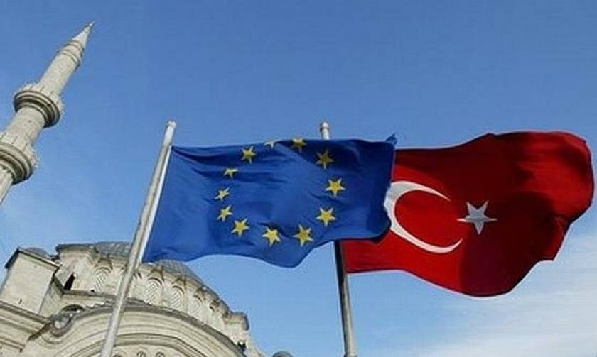 Προσωρινό πάγωμα διαπραγματεύσεων με την Τουρκία ζητά η Ολλανδία
