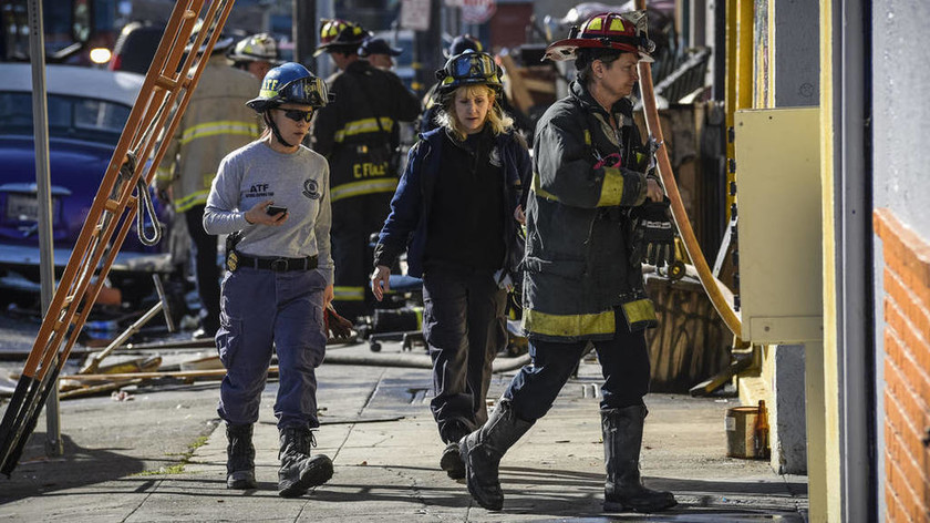 Μεγάλη τραγωδία στις ΗΠΑ: Φόβοι για τουλάχιστον 80 νεκρούς από πυρκαγιά σε πάρτι (Pics+Vid) 