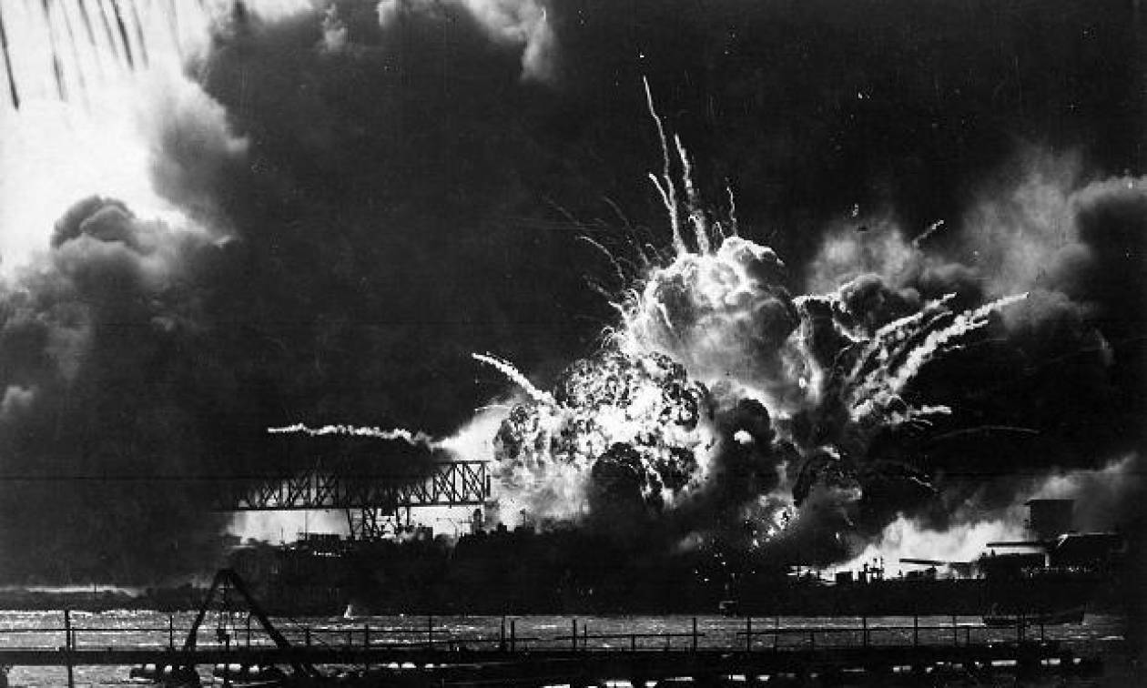Σαν σήμερα το 1941 οι Ιάπωνες καταστρέφουν την αμερικανική ναυτική βάση του Περλ Χάρμπορ