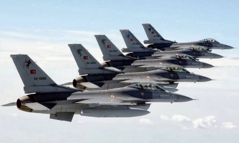Συναγερμός στο Αιγαίο: Δύο εικονικές αερομαχίες και σωρεία παραβιάσεων από τουρκικά μαχητικά