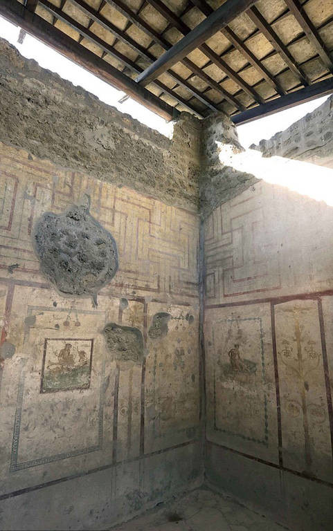 «Τα όργια της Πομπηίας» - Οι καυτές ερωτικές τοιχογραφίες σε αρχαίο οίκο ανοχής (photos)