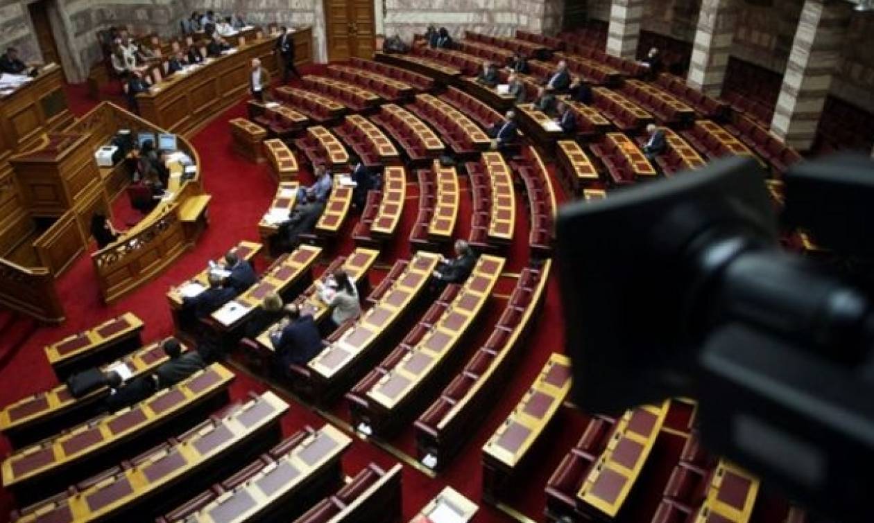 Προϋπολογισμός 2017: Ποια μέτρα ψηφίζουν απόψε ΣΥΡΙΖΑ και ΑΝ.ΕΛ.