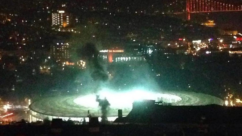 Κωνσταντινούπολη: Δύο εκρήξεις κοντά στο γήπεδο της Μπεσίκτας 