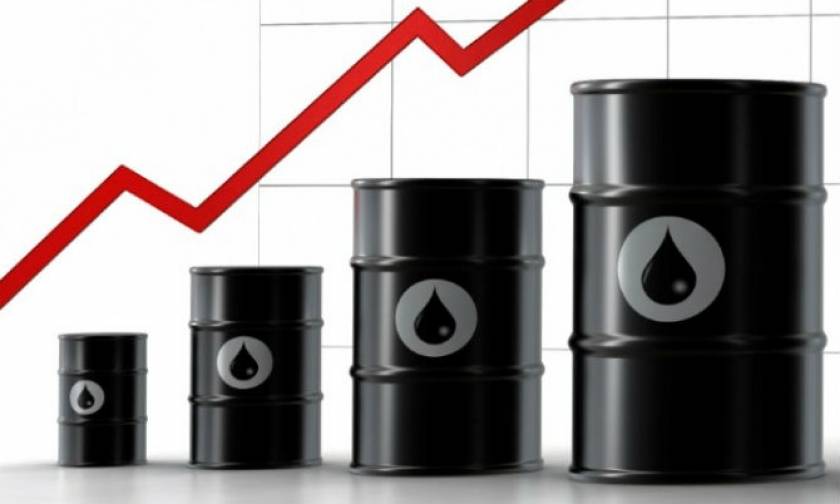 Στο υψηλότερο επίπεδο από τον Ιούλιο 2015 οι τιμές του πετρελαίου
