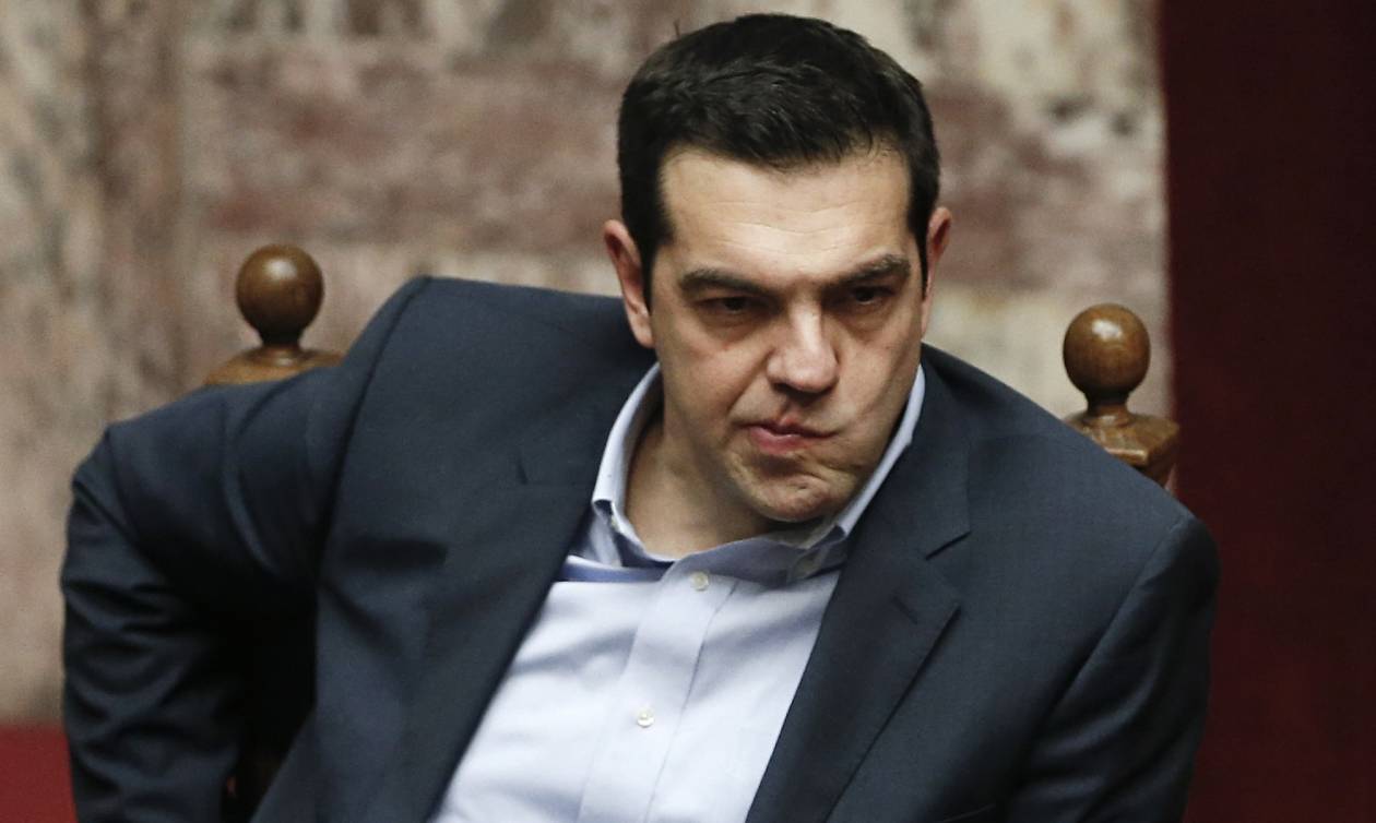 WSJ: Ο Τσίπρας σκέφτεται εκλογές – Κουρασμένη από τη λιτότητα η Ελλάδα