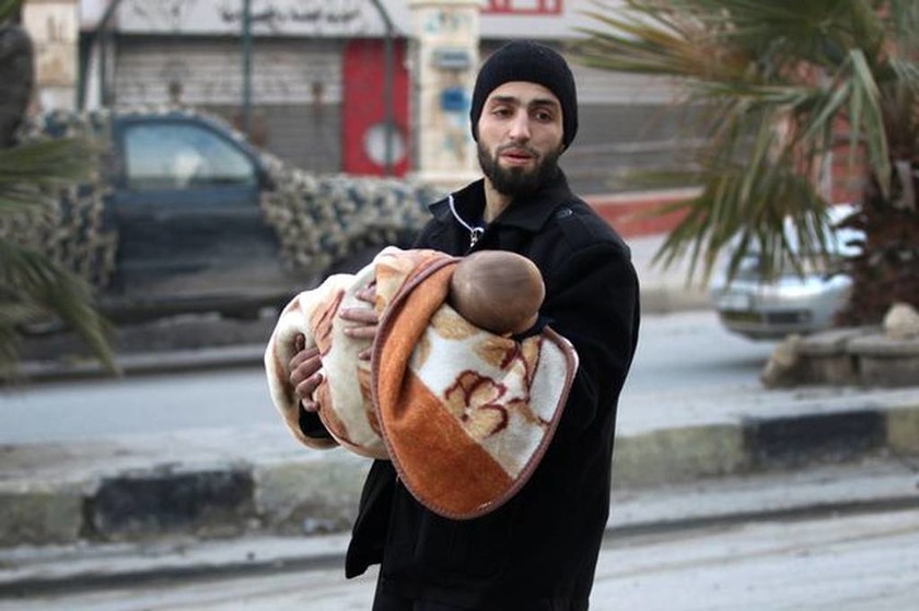 Φρίκη στο Χαλέπι: Έκαιγαν παιδιά και εκτελούσαν μαζικά αμάχους - Τέλος στις επιχειρήσεις (vids+pics)