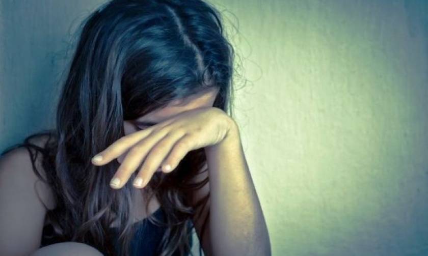 Σοκ στο Αγρίνιο: 72χρονος πιάστηκε επ΄ αυτοφώρω να ασελγεί σε 13χρονη έναντι αμοιβής