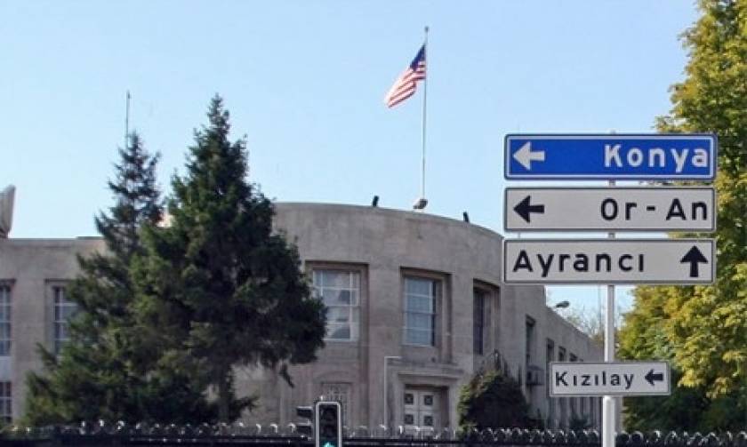 Εκτός ελέγχου η κατάσταση στην Τουρκία – Πυροβολισμοί και κοντά στην πρεσβεία των ΗΠΑ στην Άγκυρα