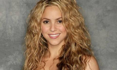 Δείτε την Shakira να μιλάει ελληνικά στο «The Voice» (video)