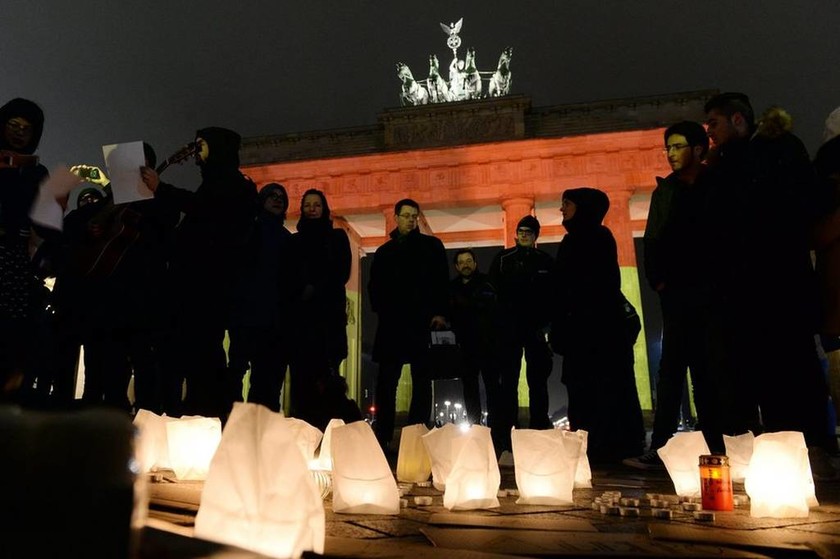 Βερολίνο επίθεση: Μάχη με το χρόνο για τη σύλληψη του δράστη πριν χτυπήσει ξανά 