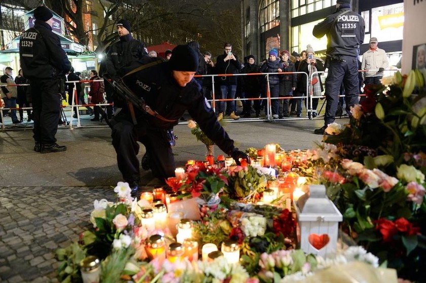 Συναγερμός στο Βερολίνο - Εντοπίστηκε ο δράστης της τρομοκρατικής επίθεσης;