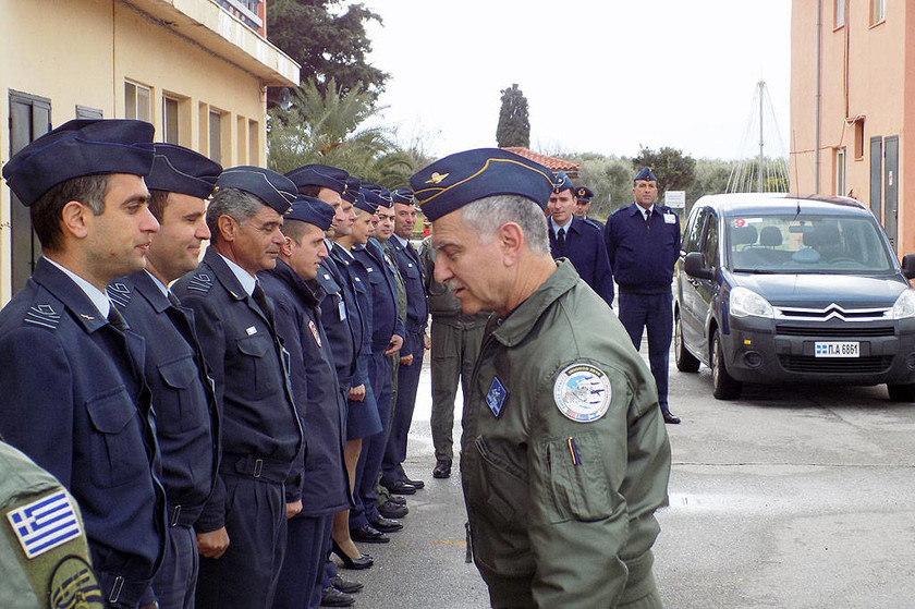 Πολεμική Αεροπορία: Επίσκεψη Αρχηγού ΤΑ στην 133ΣΜ (pics)