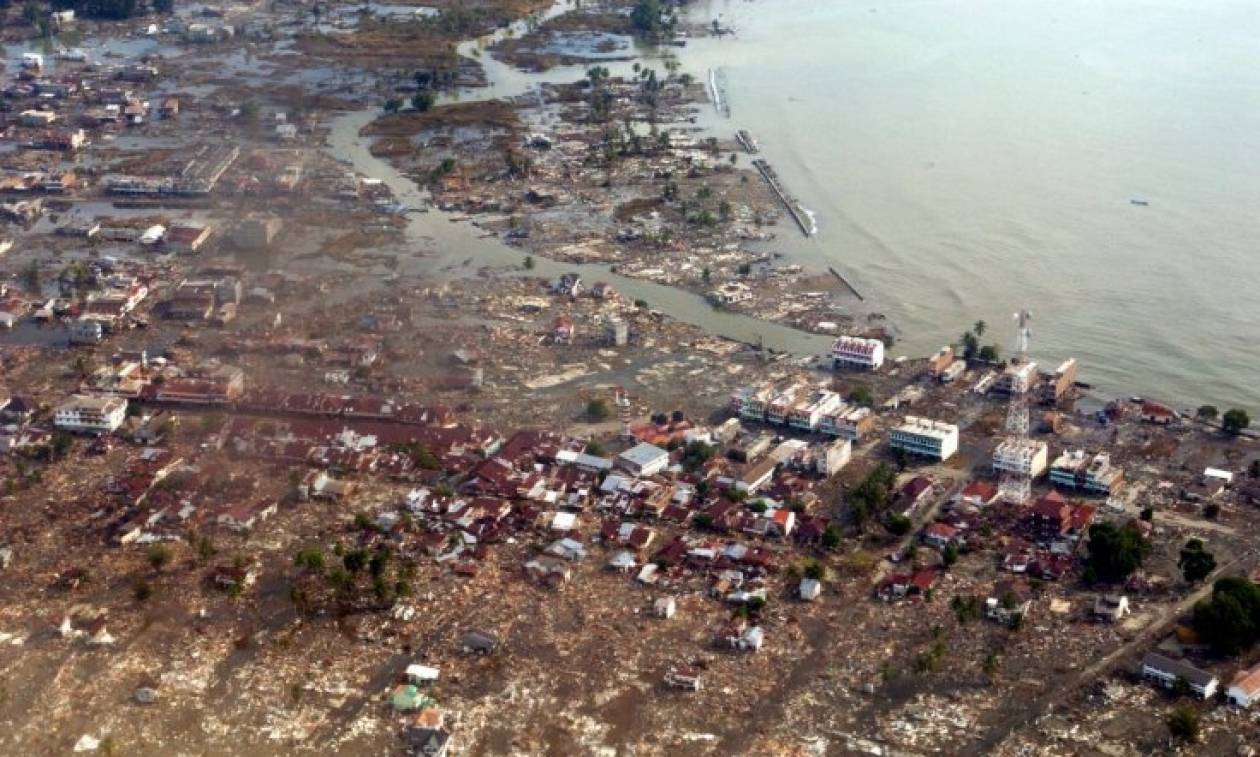 Φονικό τσουνάμι στην Ασία: Στα αζήτητα 400 σοροί δώδεκα χρόνια μετά (video)