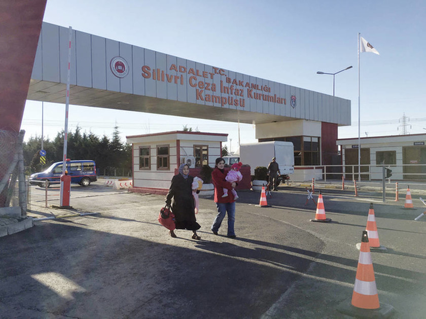 Πραξικόπημα Τουρκία: Ξεκίνησε στην Κωνσταντινούπολη η πρώτη δίκη των στασιαστών