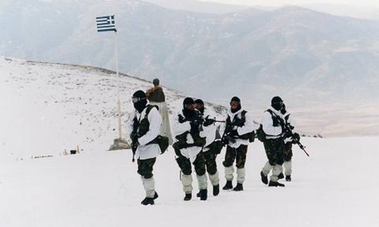Σε επιφυλακή οι Έλληνες Χιονοδρόμοι Καταδρομείς - Δείτε πώς εκπαιδεύονται (vid +pics)