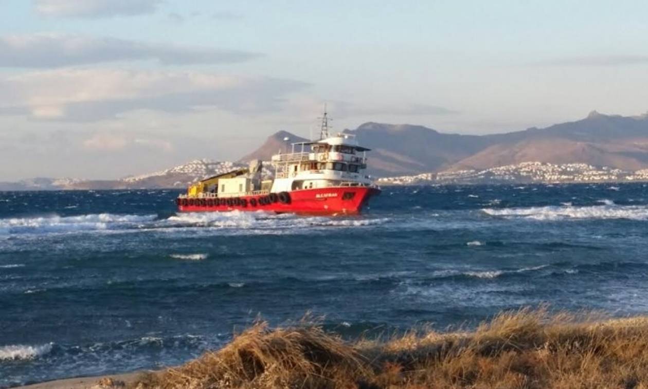 Κακοκαιρία: Οι καιρικές συνθήκες εμποδίζουν την απομάκρυνσης του τουρκικού πλοίου «ALCATRAS»