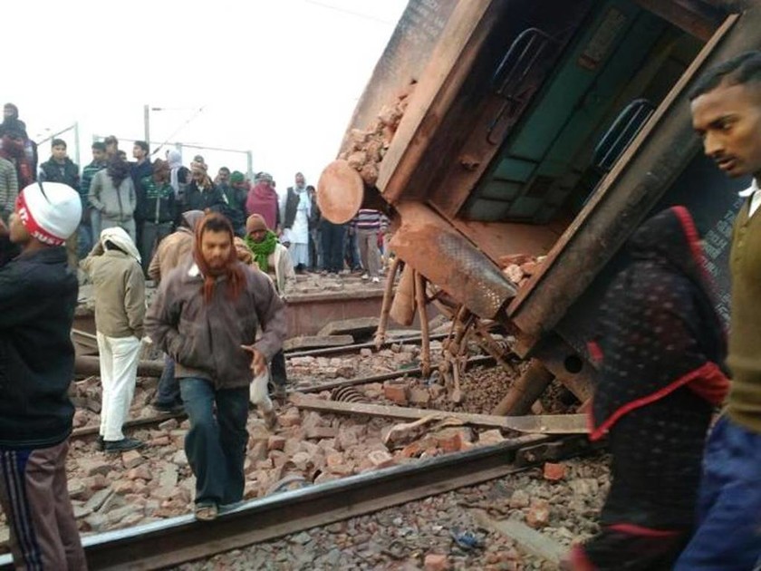 Νέο τρομακτικό σιδηροδρομικό δυστύχημα στην Ινδία – Εκτροχιάστηκε τρένο 