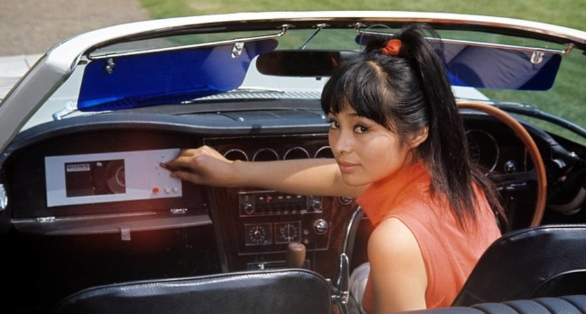 1967 — Mie Hama - Kissy Suzuki