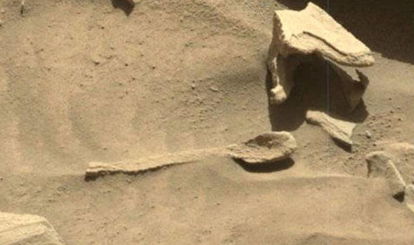 Είδηση-Βόμβα: Τι κάνει ένα κουτάλι στον πλανήτη Άρη; Δείτε φωτογραφίες και βίντεο!