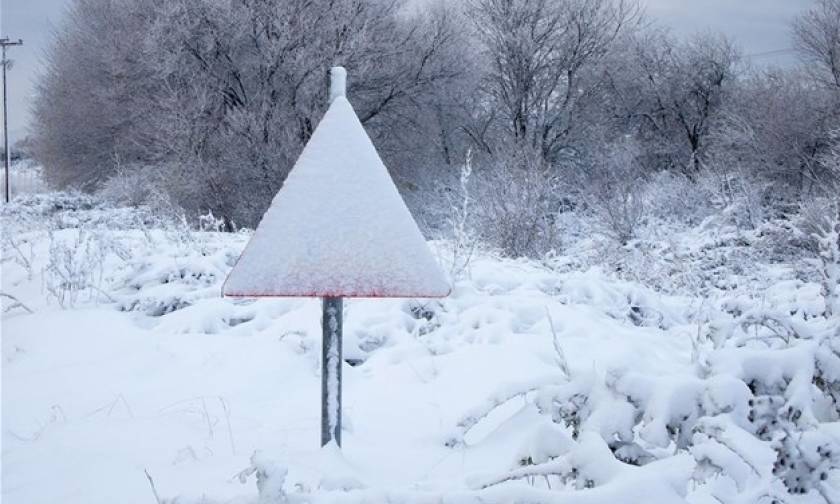 Καιρός για χιόνια – Απίστευτο! Δείτε ποια περιοχή της Ελλάδας «ντύθηκε» στα λευκά