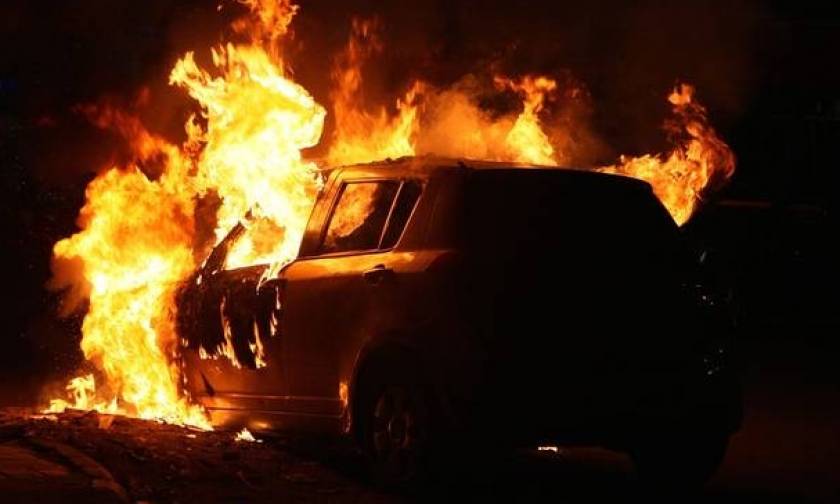 Έκαψαν αυτοκίνητο 29χρονου στην Πάφο- Αποκλεισμένη η σκηνή από την Αστυνομία