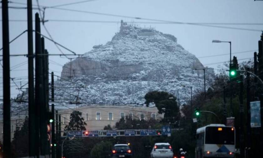 Καιρός Αθήνα: Πότε θα «χτυπήσει» η κακοκαιρία την πρωτεύουσα