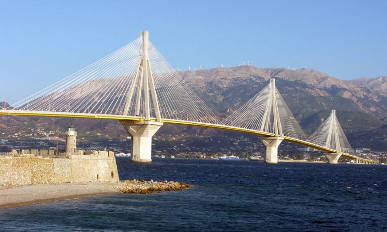 Στην 31χρονη που είχε πέσει από τη γέφυρα του Ρίου ανήκει η σορός που εντοπίστηκε στη Λακκόπετρα