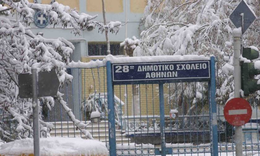Καιρός - Προσοχή: Κλειστά την Τρίτη (10/1) όλα τα σχολεία της Αττικής