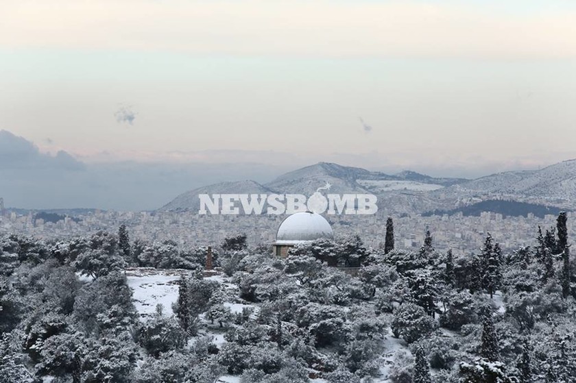Καιρός ΤΩΡΑ: Έρχεται νέος χιονιάς - Πότε θα «χτυπήσει» σε Αθήνα και Θεσσαλονίκη