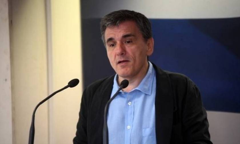 Τσακαλώτος: Το ΔΝΤ πρέπει να λάβει απόφαση αν θα συμμετάσχει στο ελληνικό πρόγραμμα