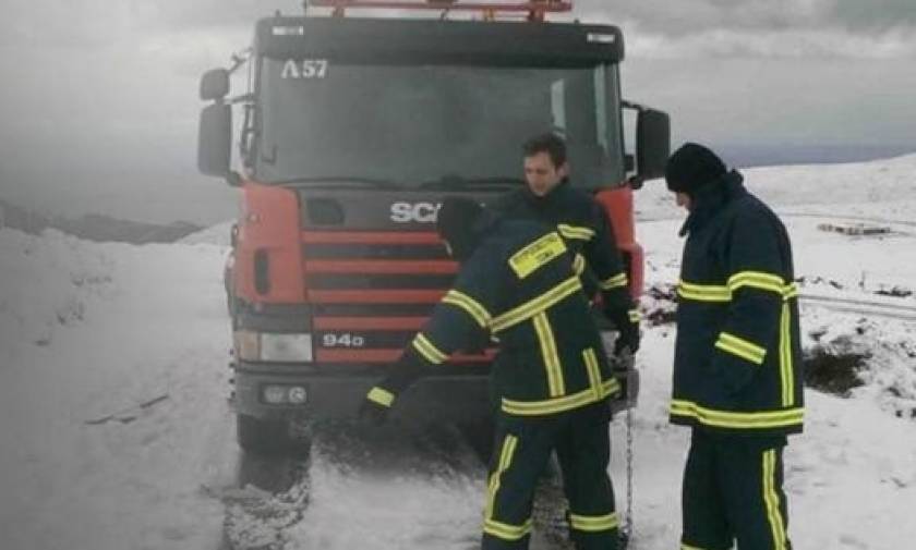 Επιχείρηση της πυροσβεστικής στην Κύμη: «Αν δεν ήσασταν εσείς θα πεθαίναμε»