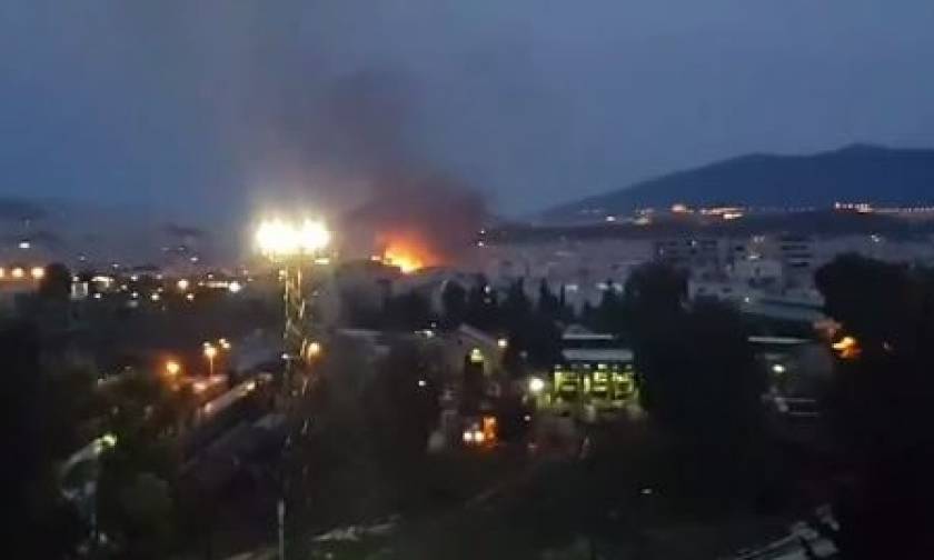 Φωτιά στον Ταύρο: Δείτε τα βίντεο από τις ισχυρές εκρήξεις