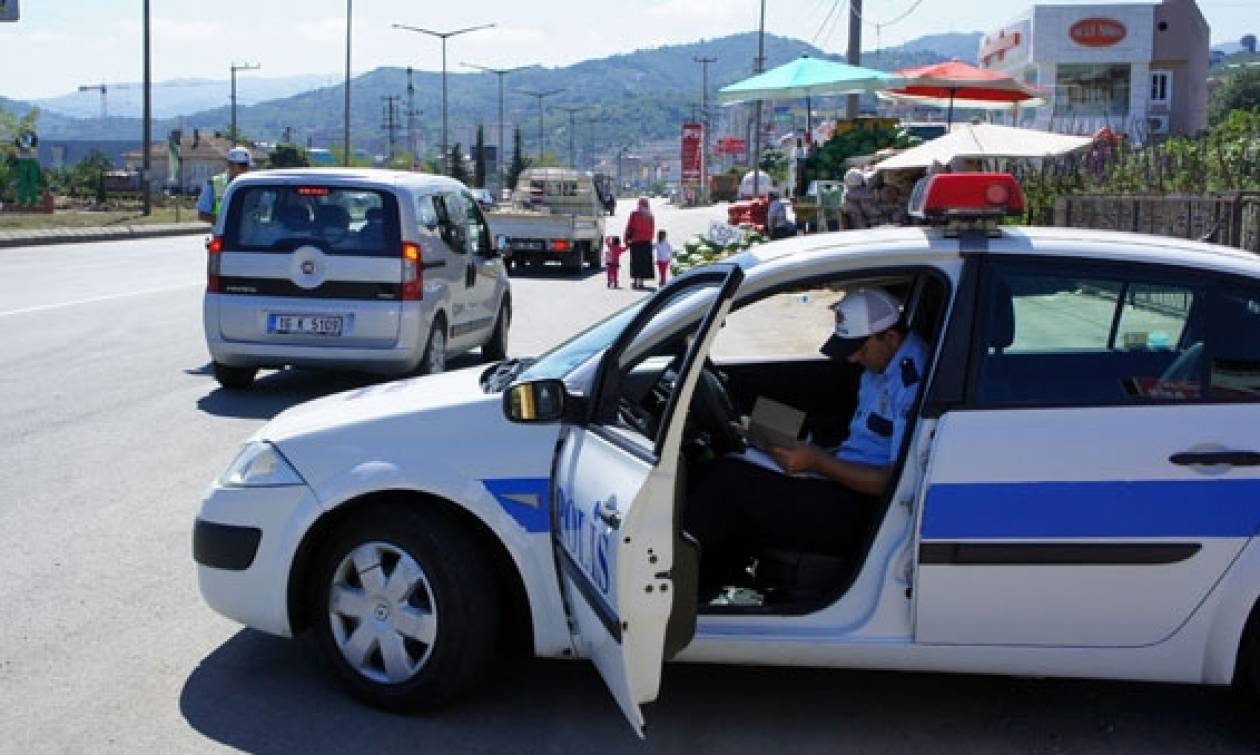 Τουρκία: Τουλάχιστον 3 αστυνομικοί νεκροί σε έκρηξη στο Ντιγιάρμπακιρ (vid)