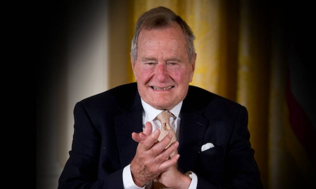 ΗΠΑ: Εσπευσμένα στο νοσοκομείο ο Τζορτζ Μπους